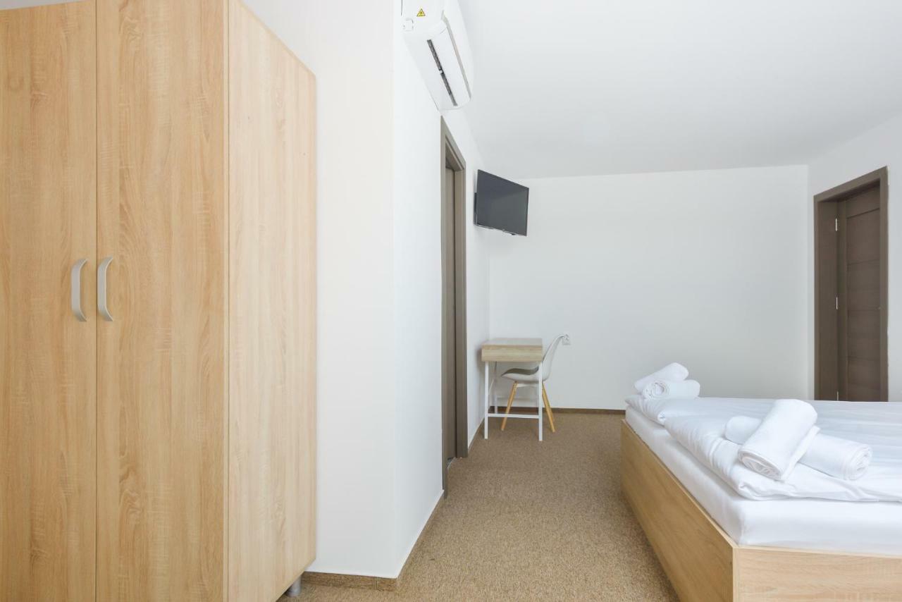 Pension Verona Centru Kluż-Napoka Zewnętrze zdjęcie